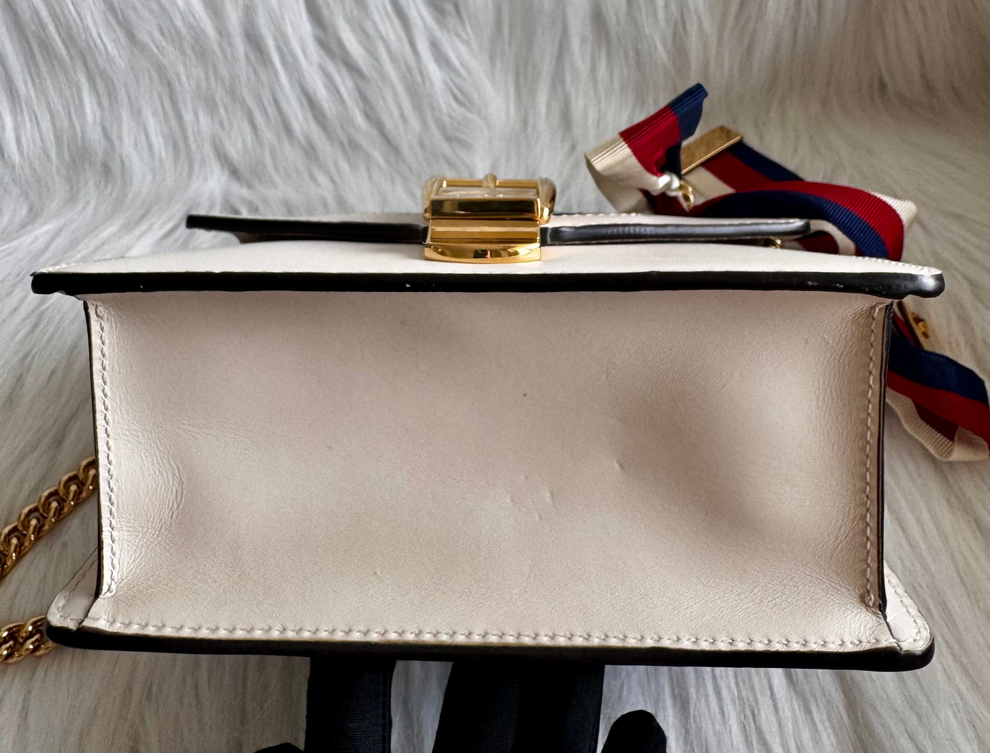 Gucci Sylvie White Mini Chain Bag