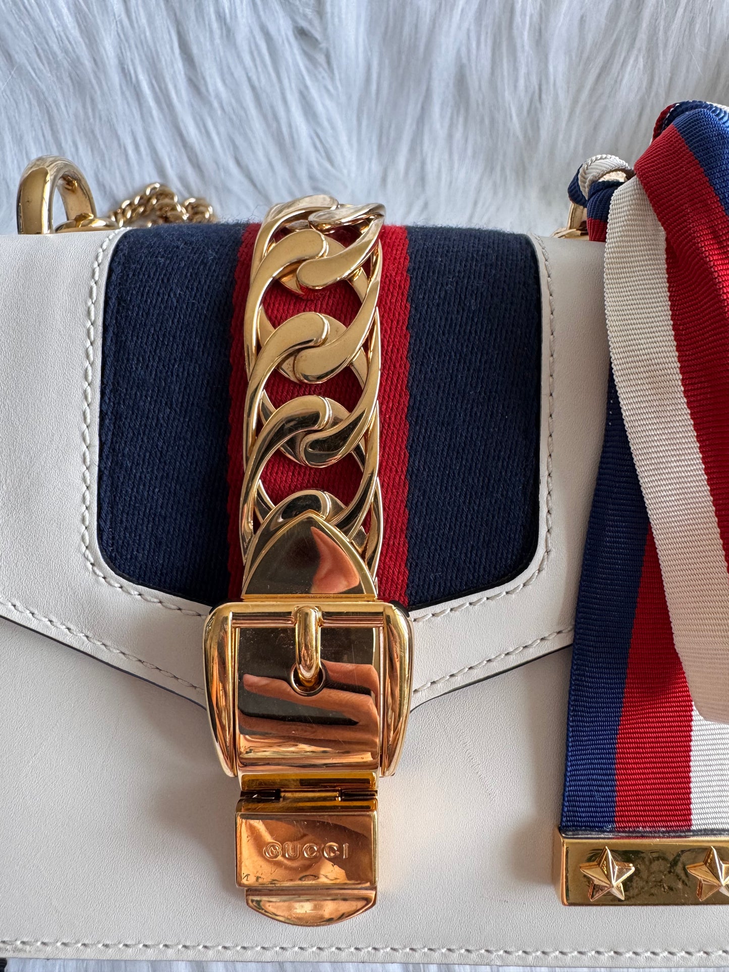 Gucci Sylvie White Mini Chain Bag
