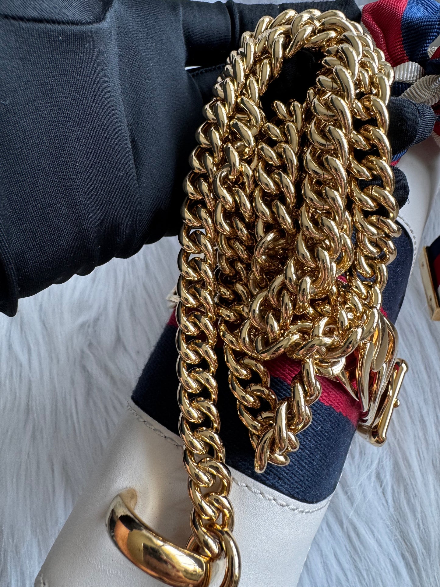 Gucci Sylvie White Mini Chain Bag