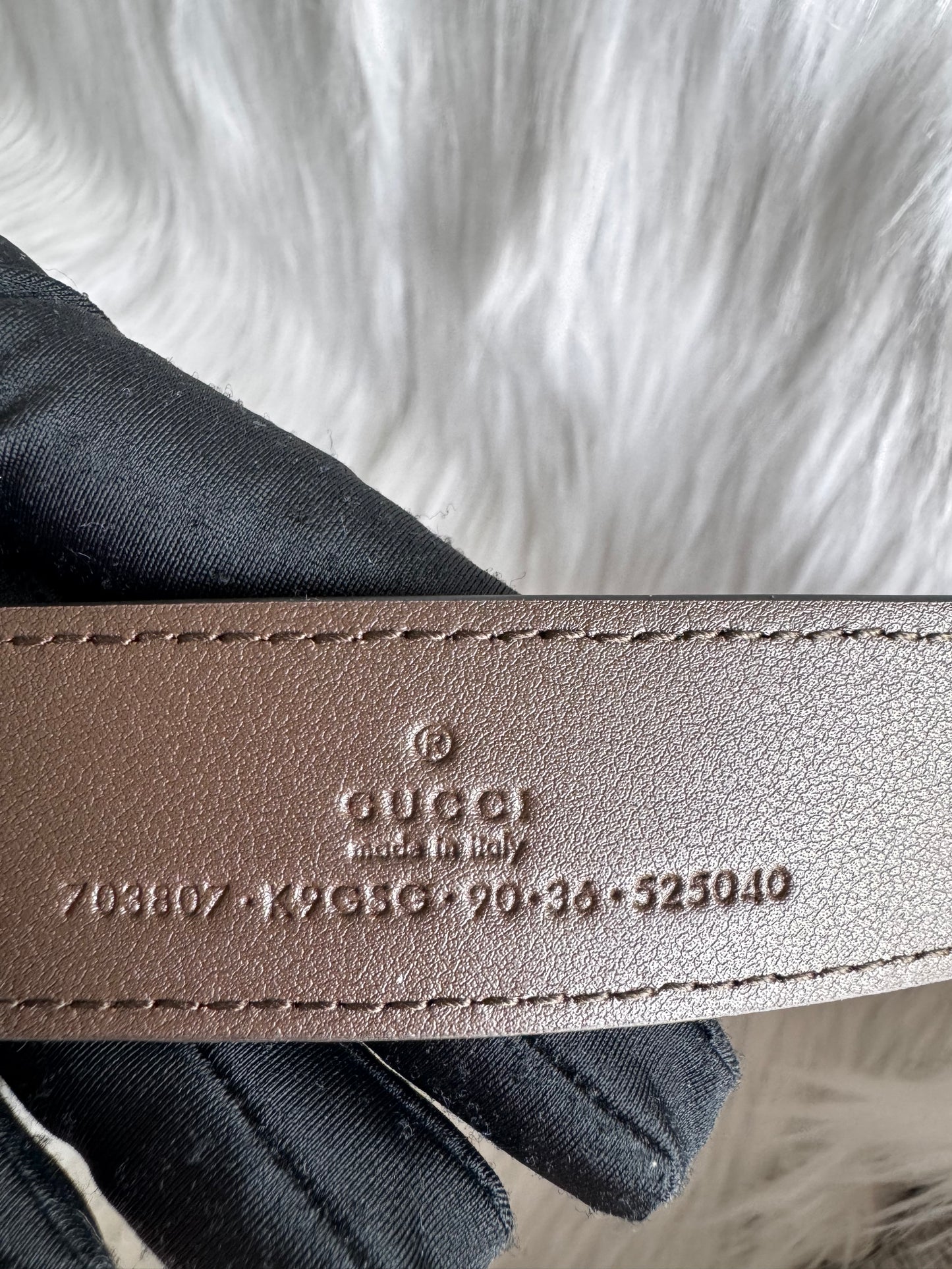 حقيبة كتف صغيرة Gucci GG Marmont - حمراء