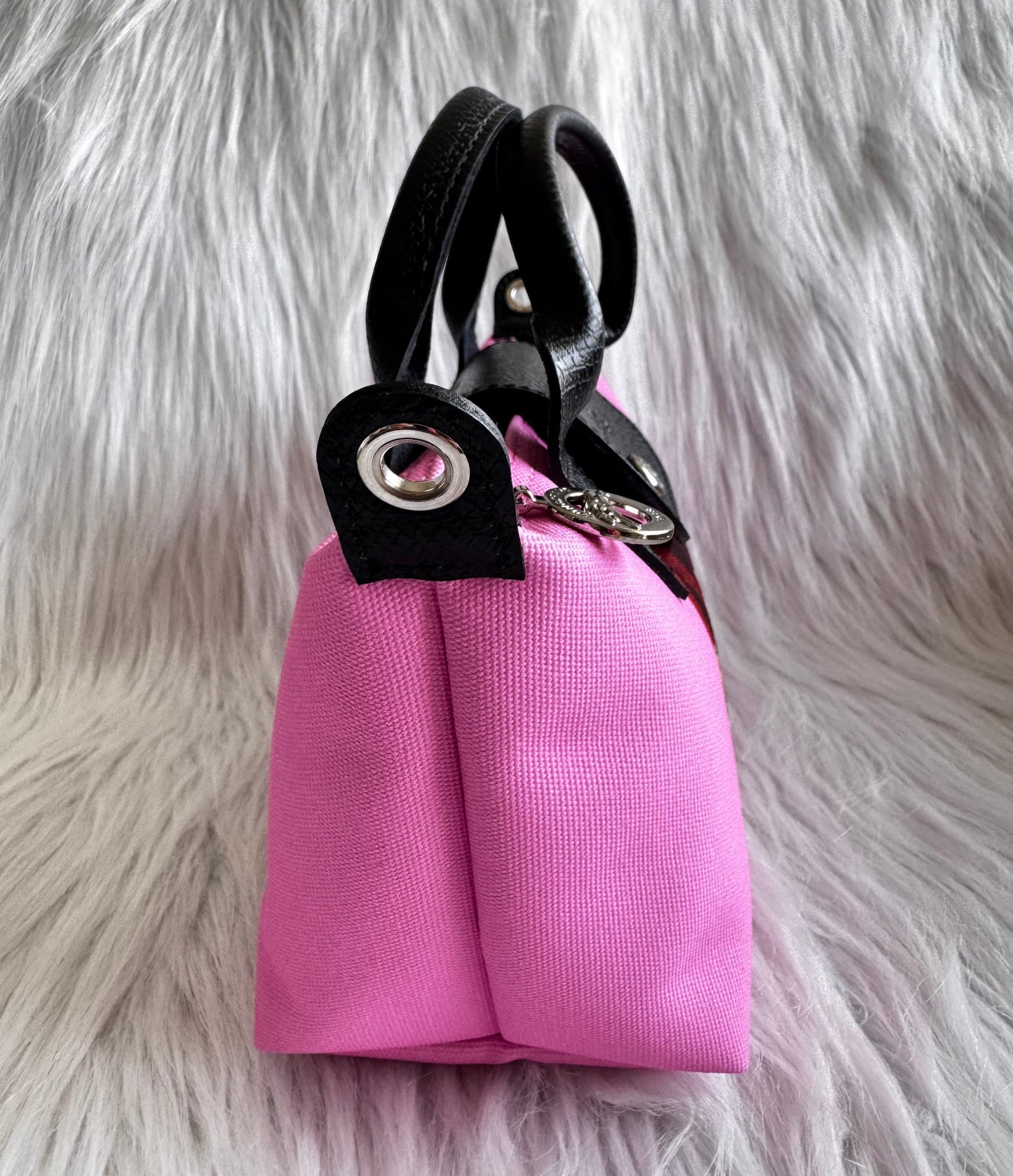 حقيبة كتف صغيرة Gucci GG Marmont - حمراء