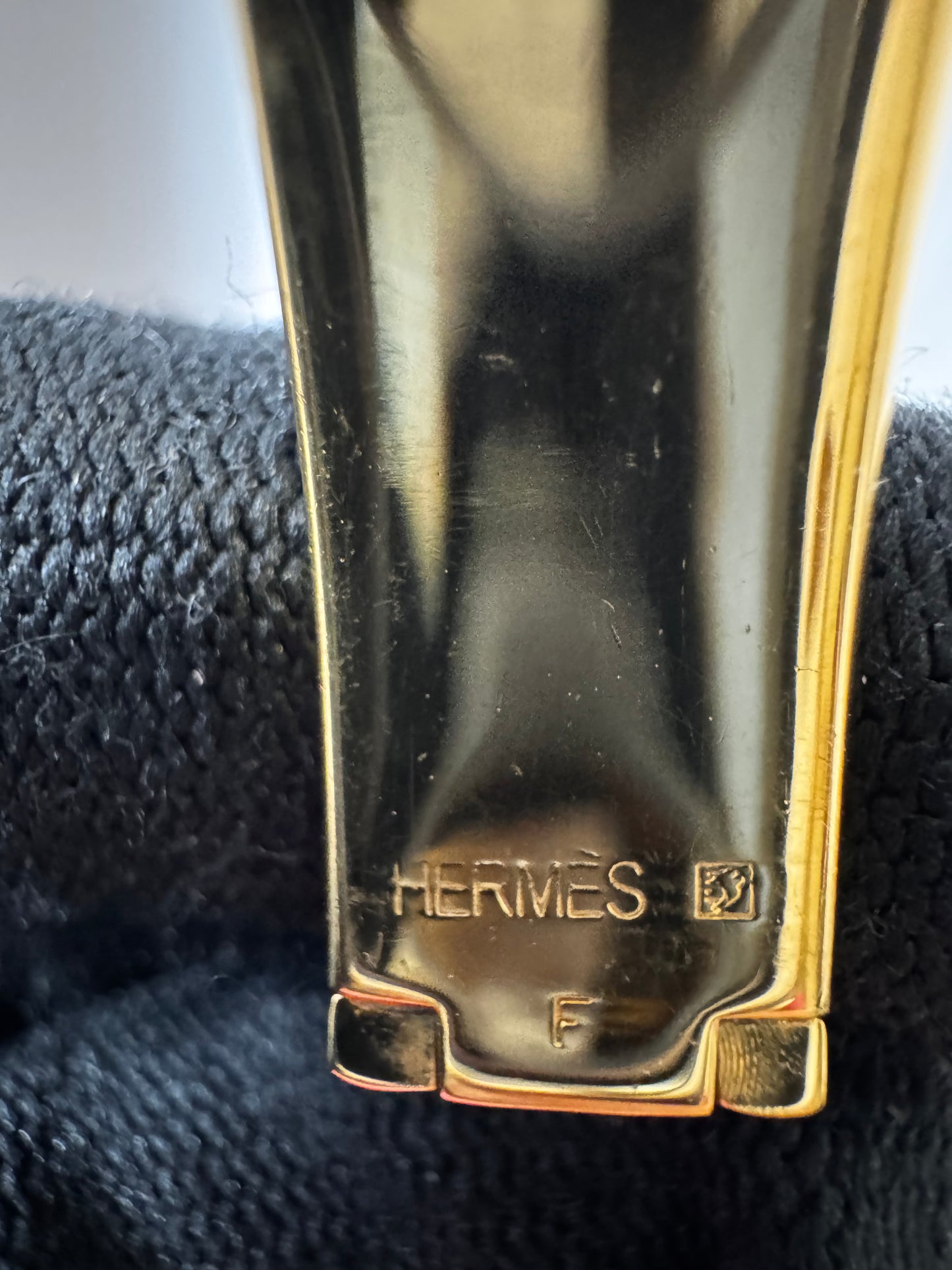 Hermes Clic Clac H Red Enamel Gold Plated Narrow Bracelet GM