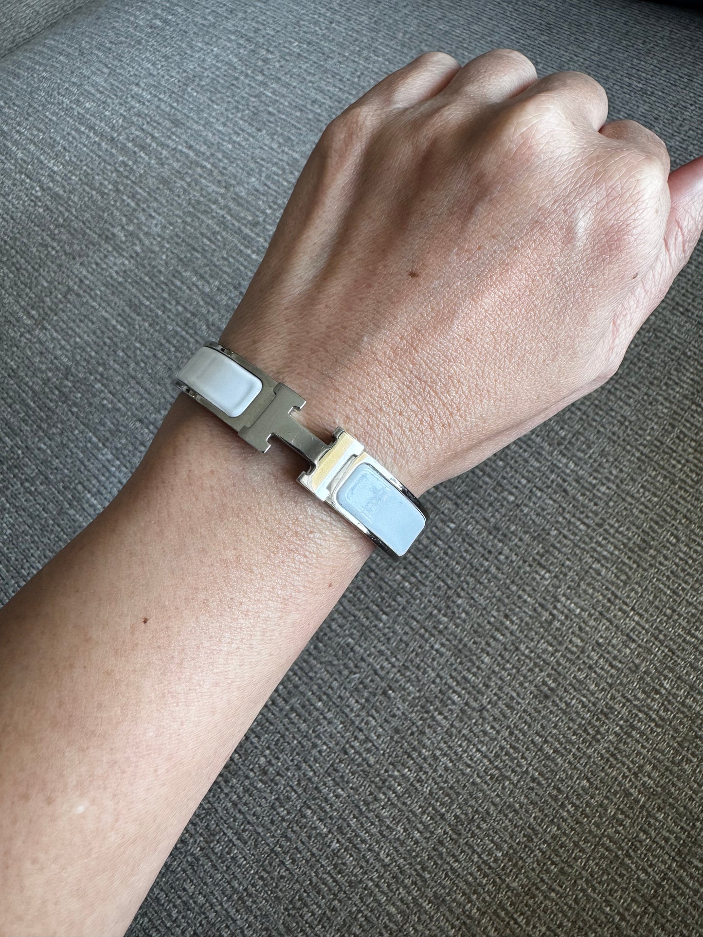 Hermes Clic Clac H White Enamel Palladium Plated Narrow Bracelet PM