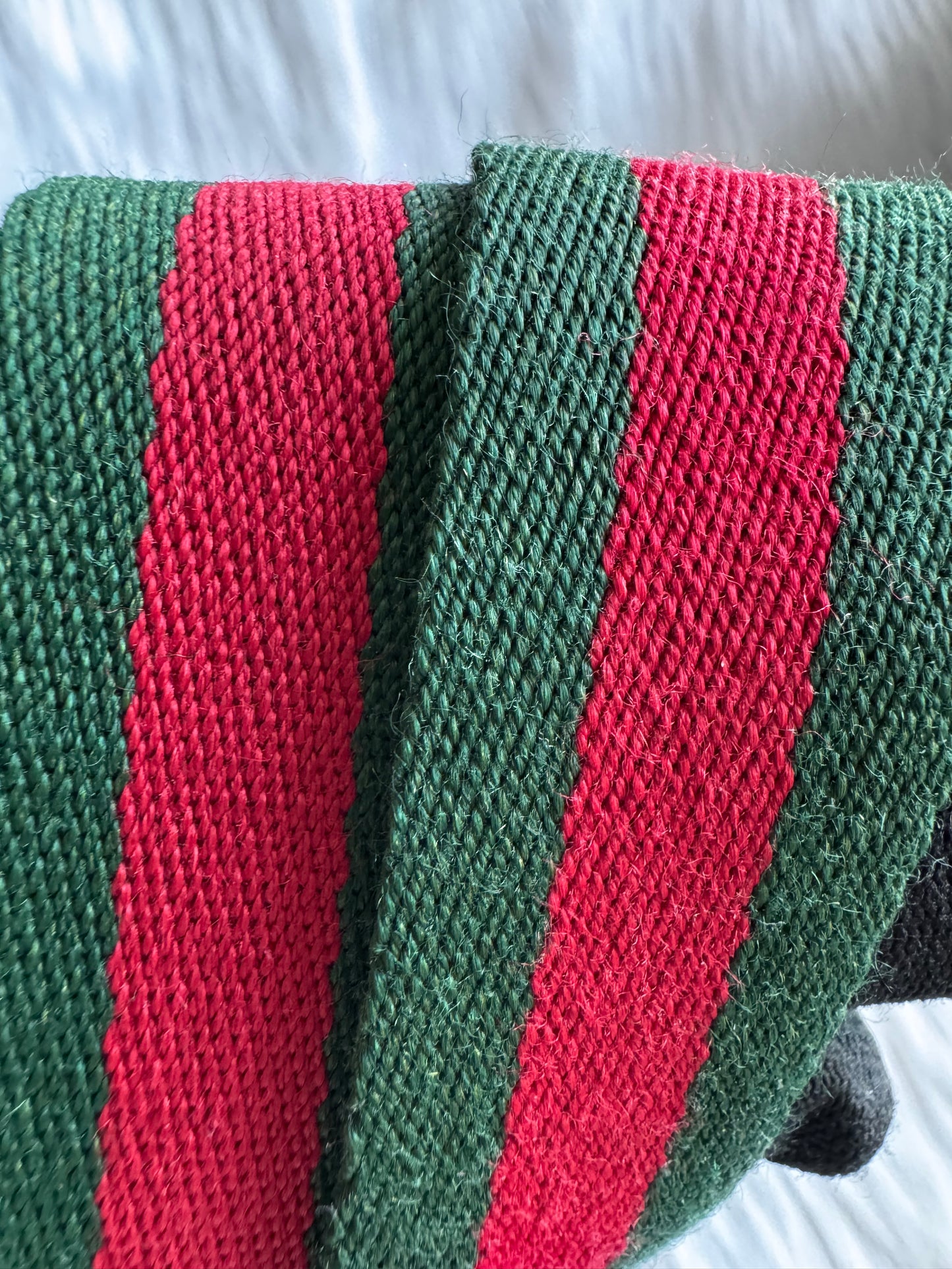 حقيبة كتف صغيرة Gucci GG Marmont - حمراء