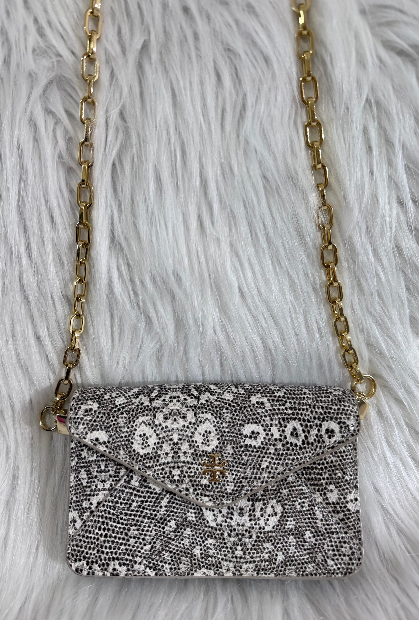 Tory Burch Robinson Envelope Chain Wallet