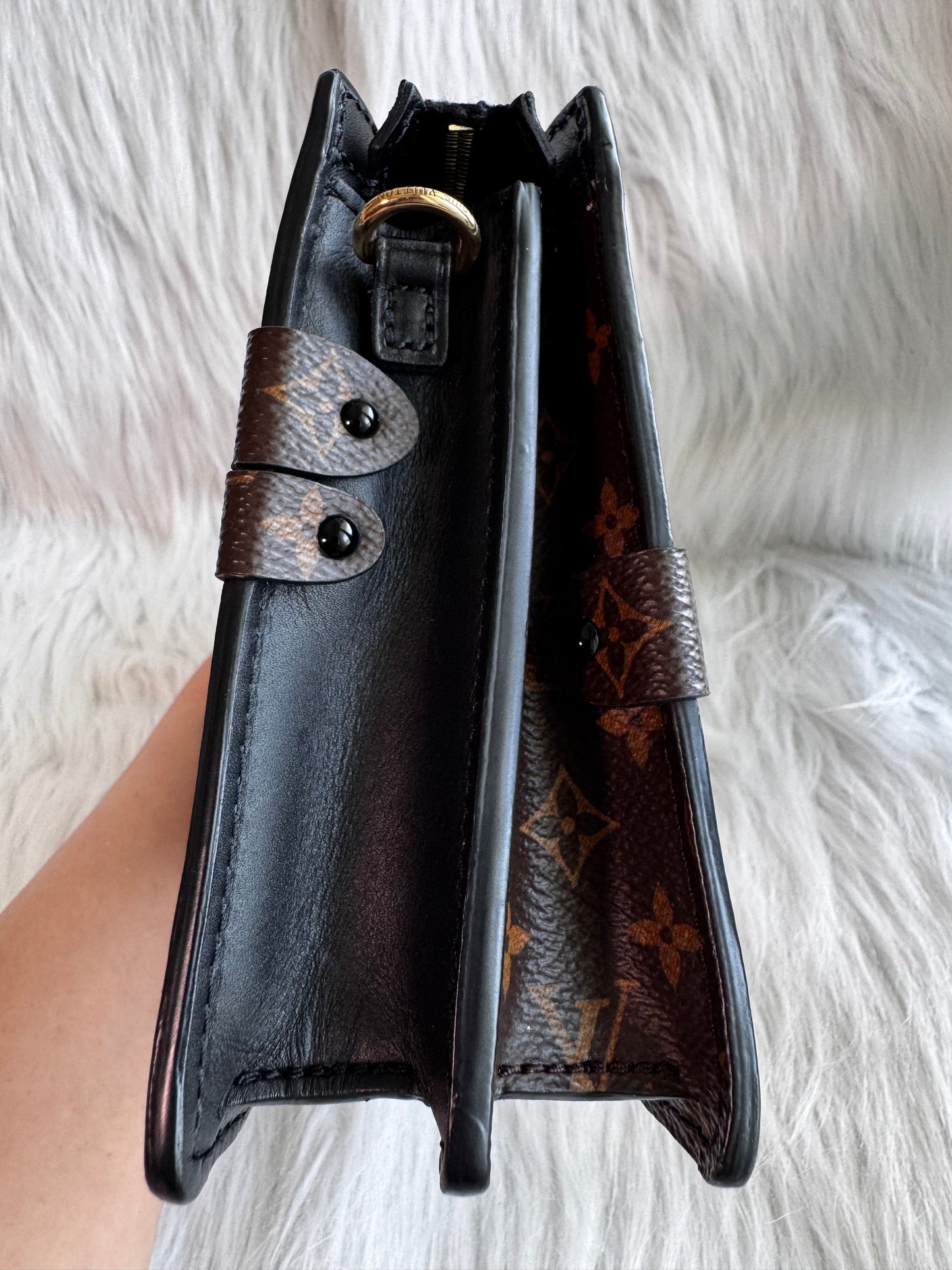 Louis Vuitton Monogram Reverse Trunk Clutch