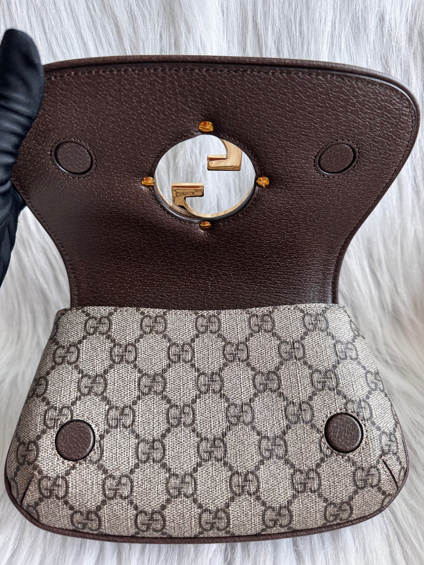 حقيبة كتف صغيرة Gucci GG Marmont - حمراء