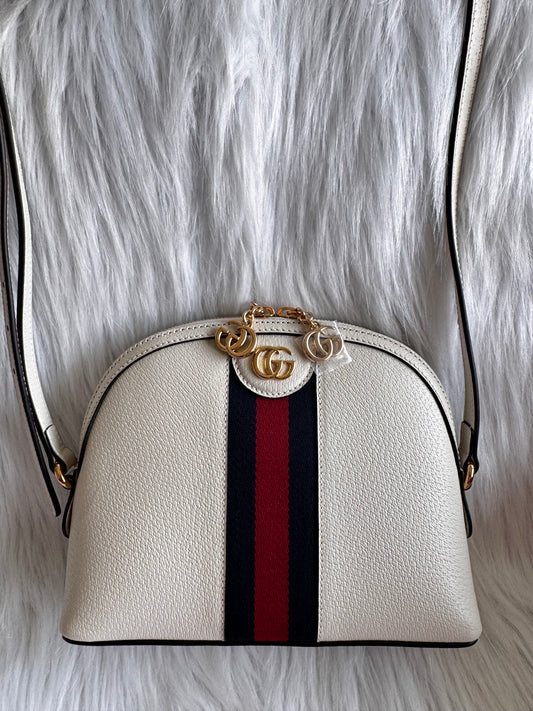 حقيبة كتف صغيرة Gucci GG Marmont - حمراء
