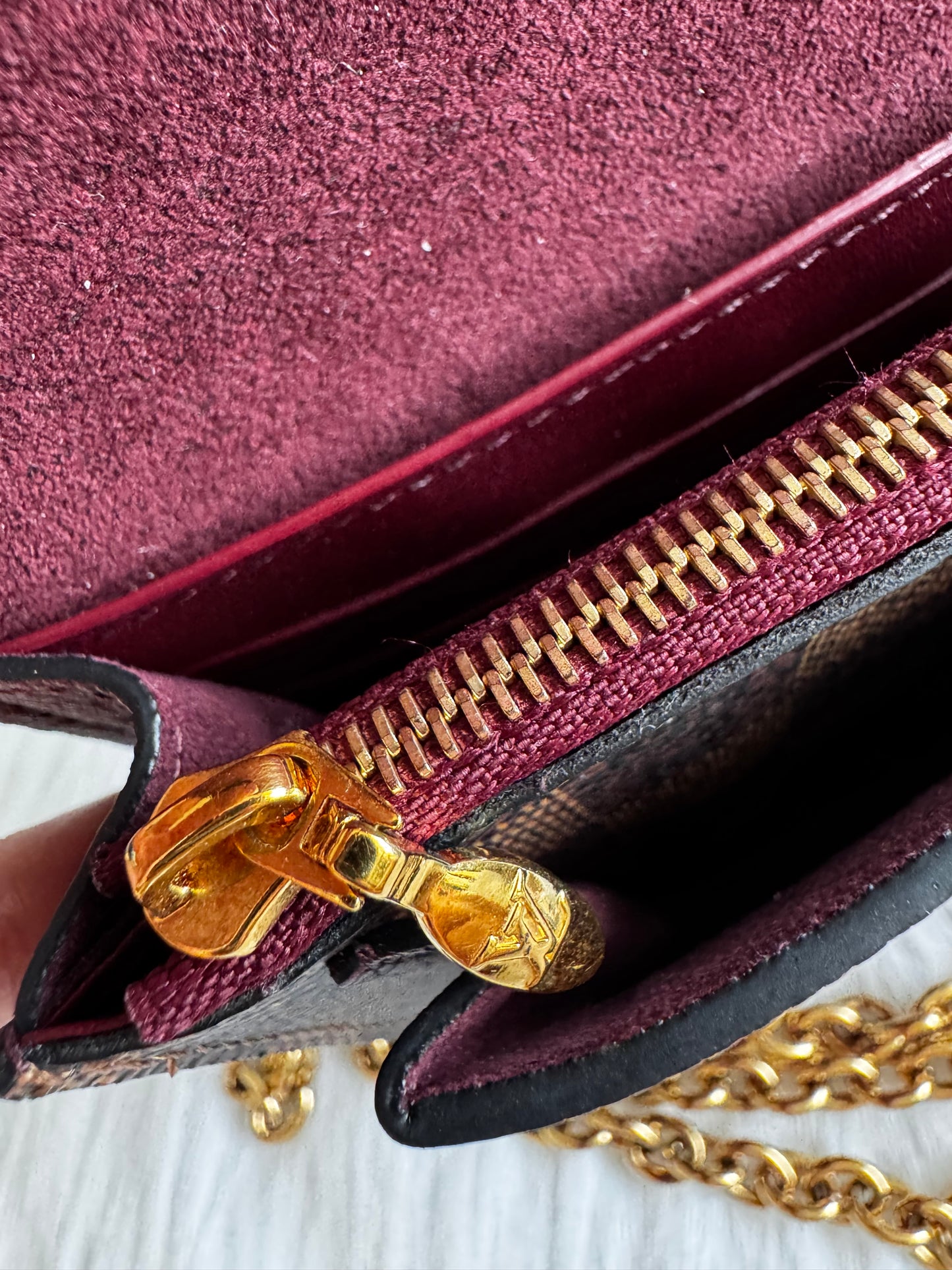 Louis Vuitton Vavin Wallet on Chain
