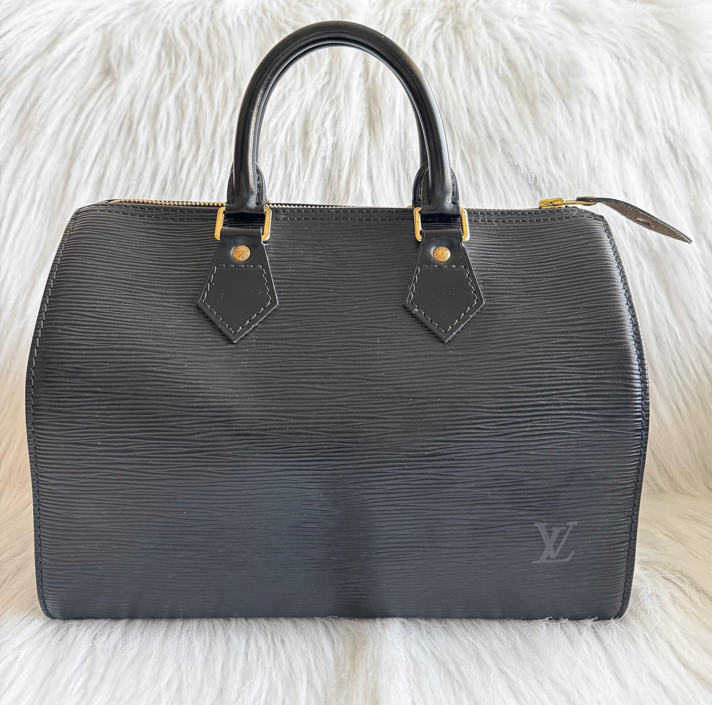 لويس فويتون نيفيرفول إم إم-دامييه إيبين