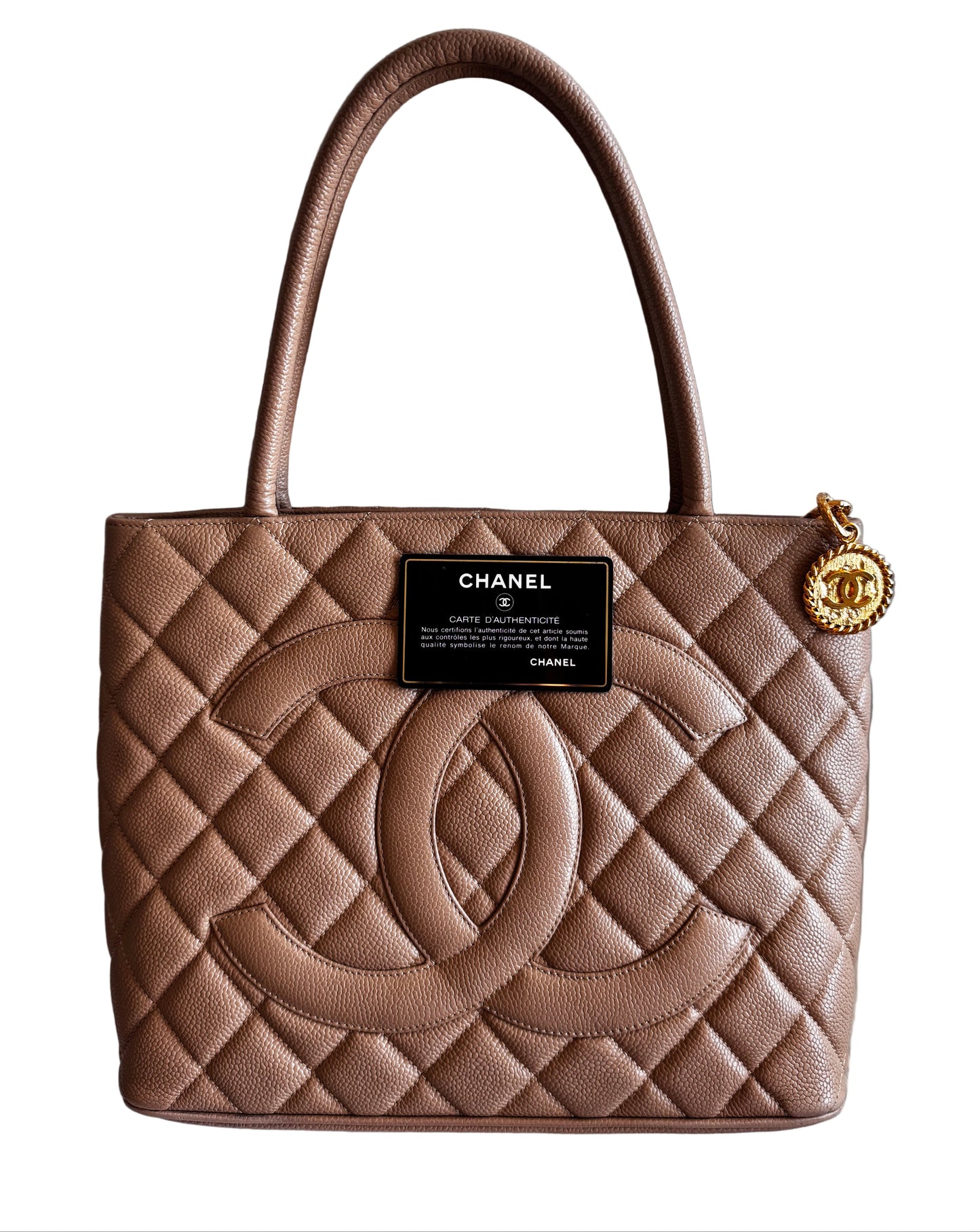 حقيبة شانيل شوكو بار بسلسلة من الجلد مع حقيبة شانيل كانفاس مجانية