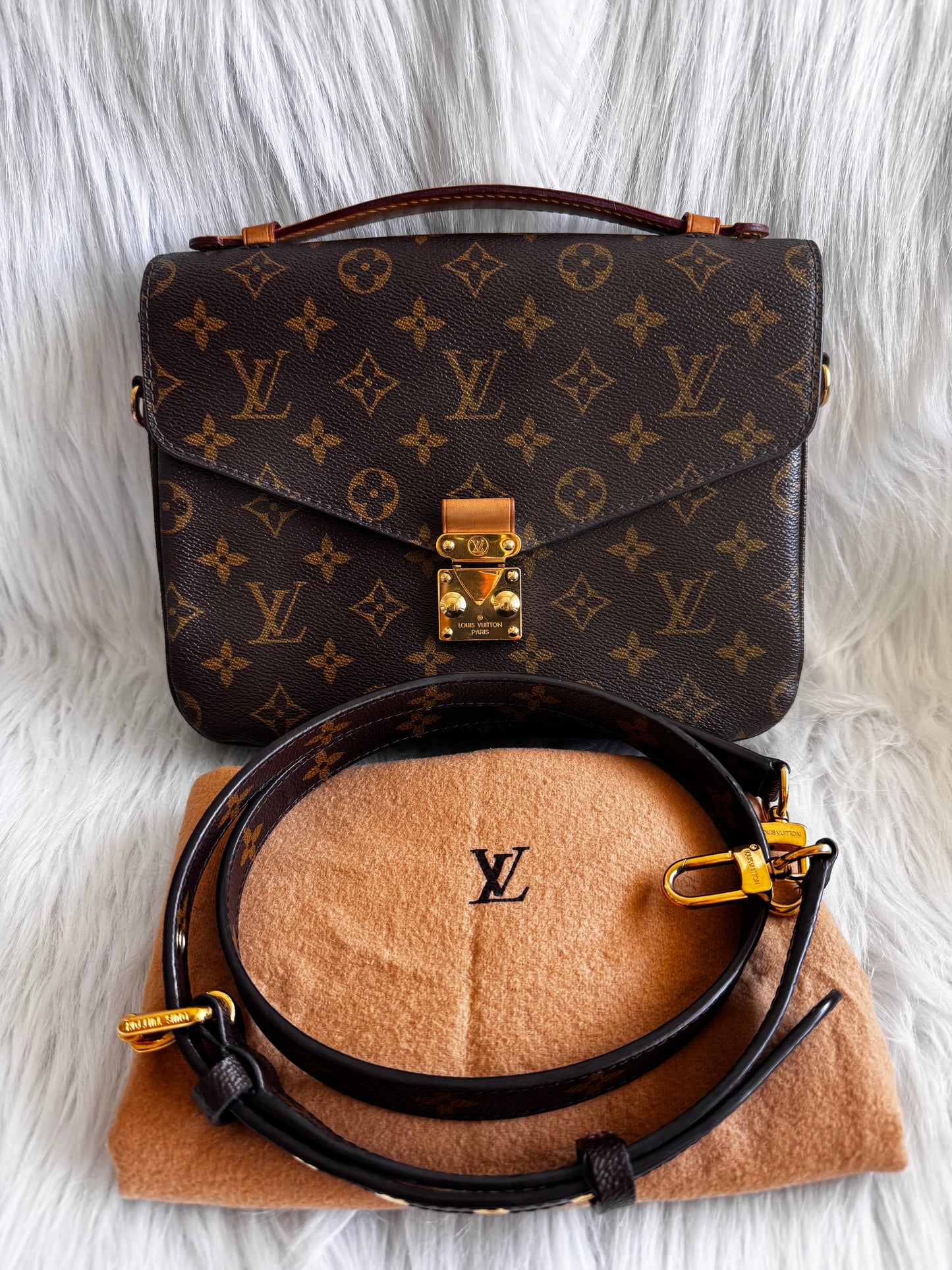 لويس فويتون نيفيرفول إم إم-دامييه إيبين