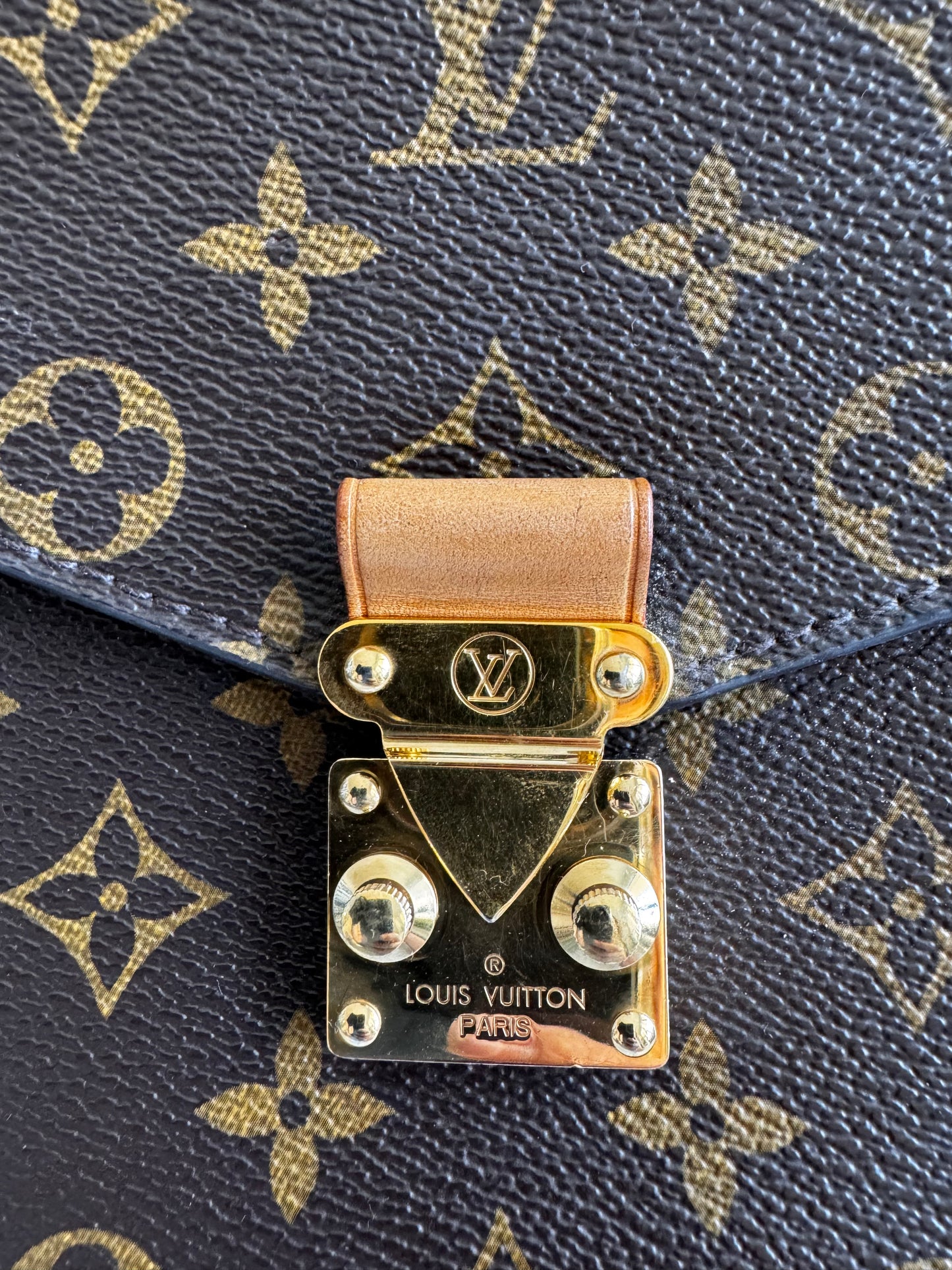 لويس فويتون نيفيرفول إم إم-دامييه إيبين