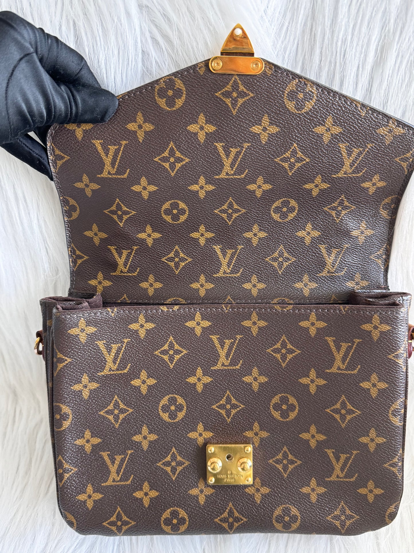 لويس فويتون نيفيرفول إم إم-دامييه إيبين