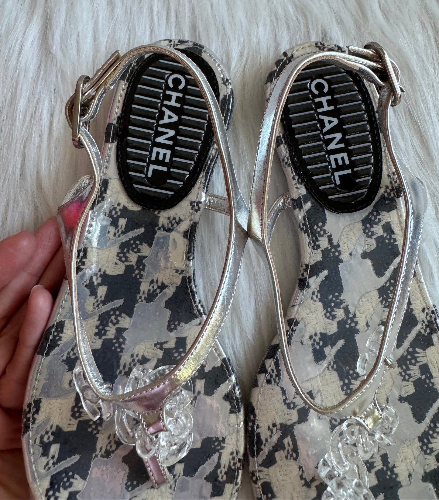 Chanel Clear Chain CC Logo Thong Tweed Flat Sandal size 35