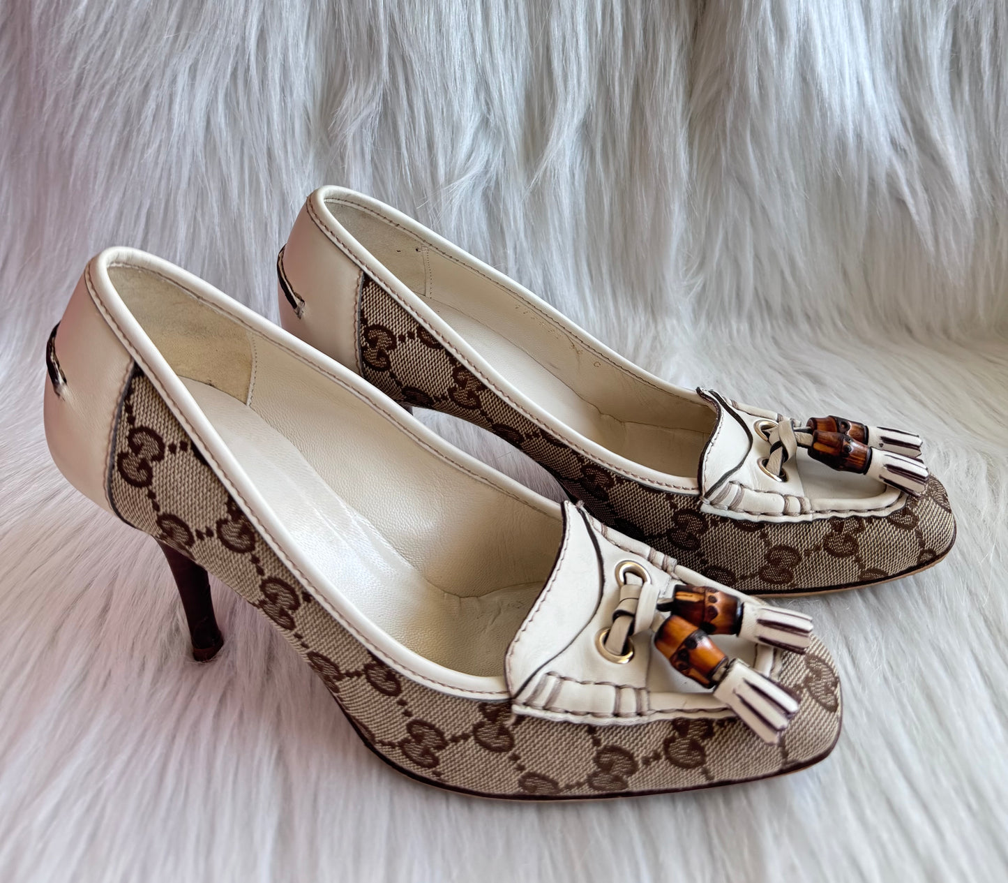 Gucci Monogram Leather Bamboo Tassel Loafer Pumps Size 36