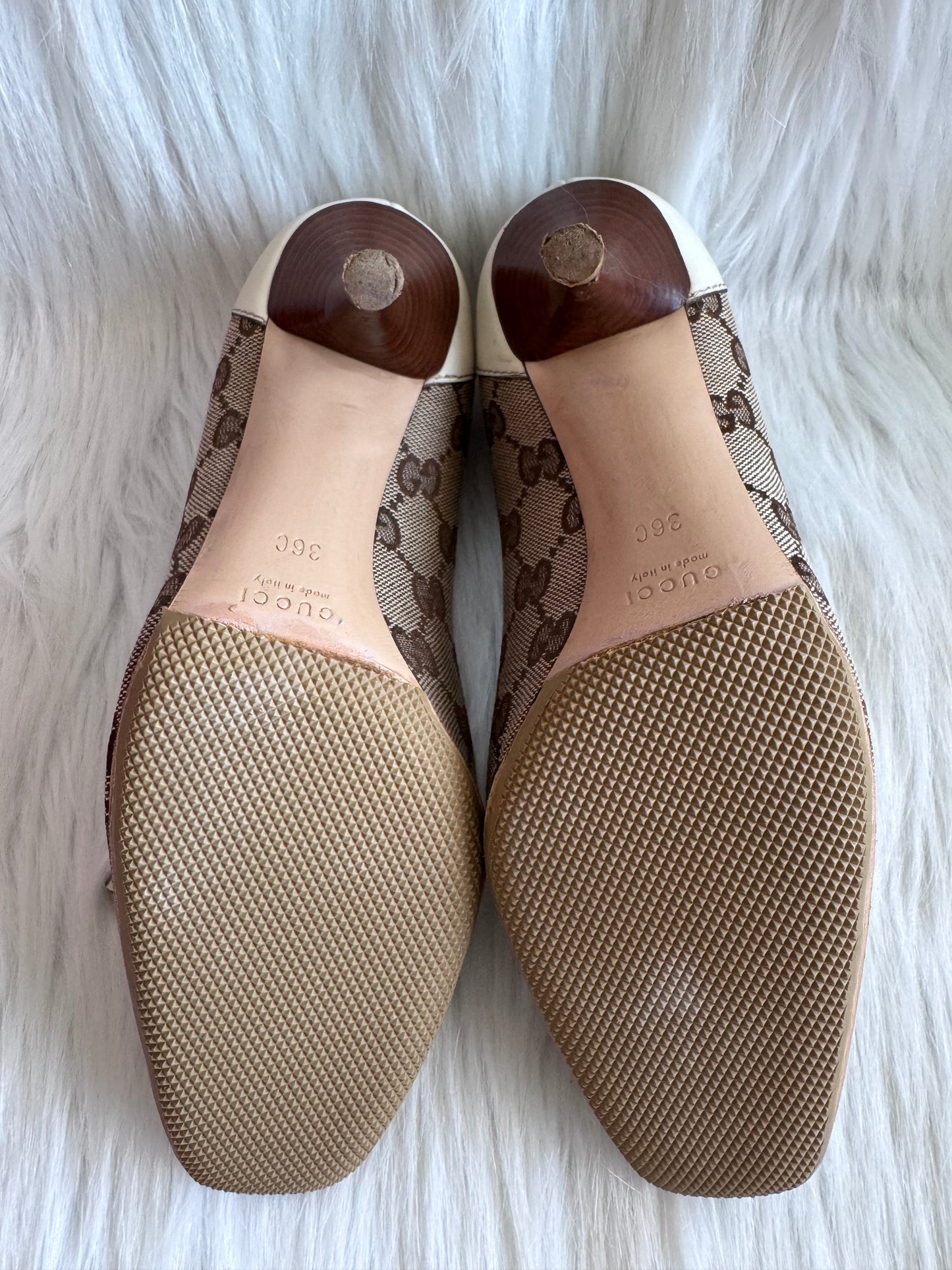 Gucci Monogram Leather Bamboo Tassel Loafer Pumps Size 36