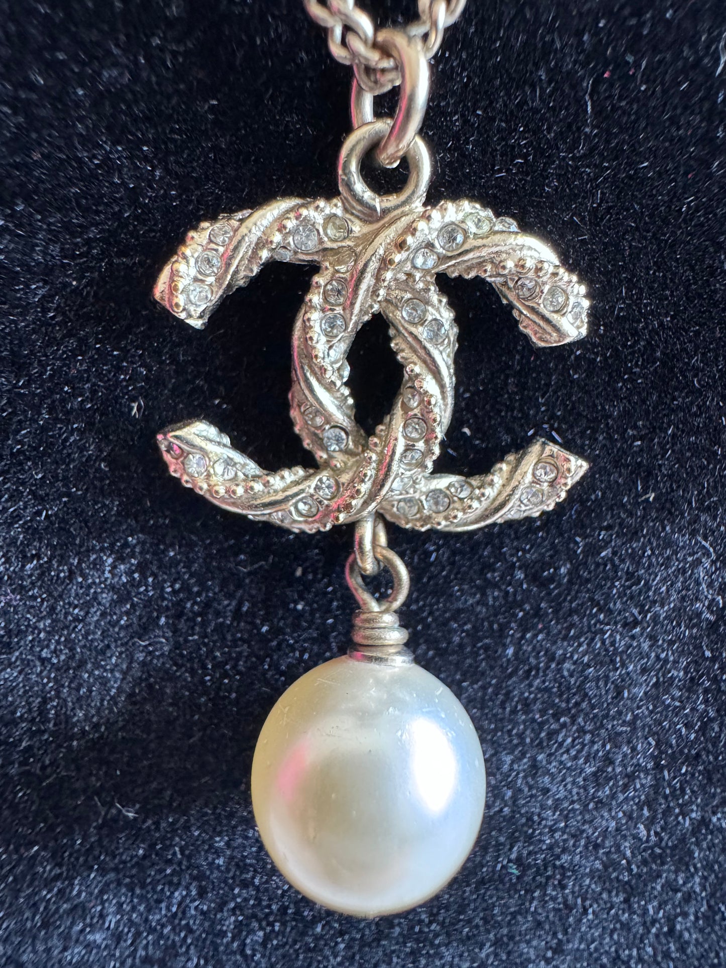 Chanel CC Crystal Pearl Gold Tone Pendant Necklace