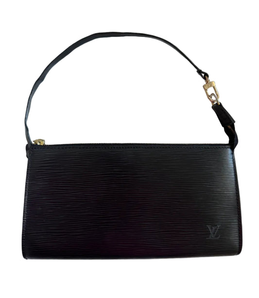 Louis Vuitton Epi Pochette Accessoires Black Shoulder Bag