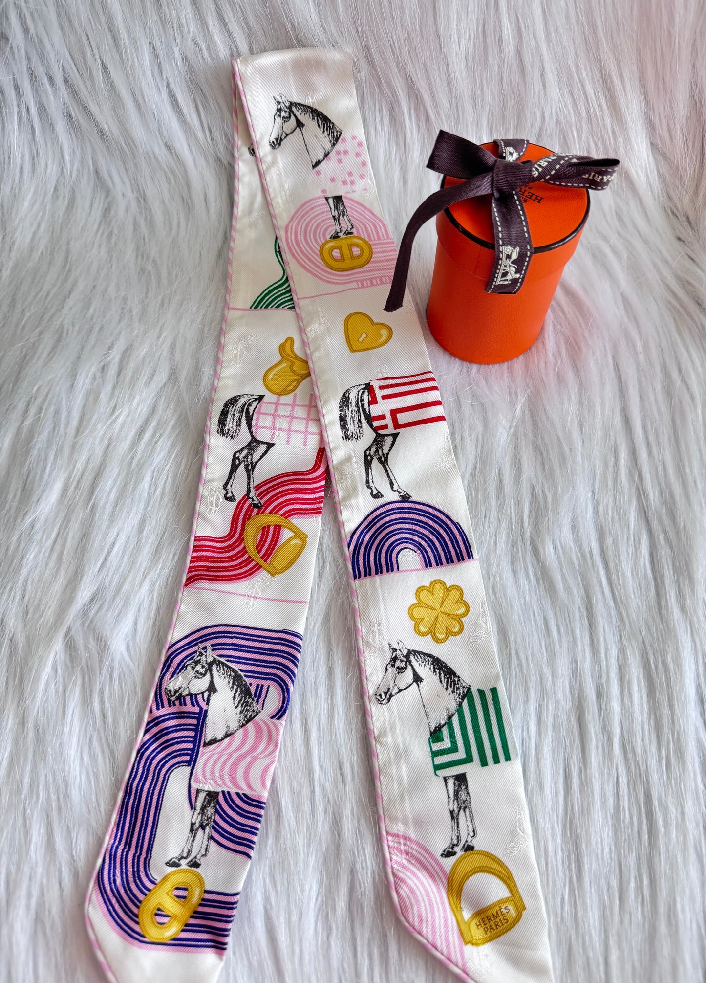 Hermes Garde Robe Pop Twilly