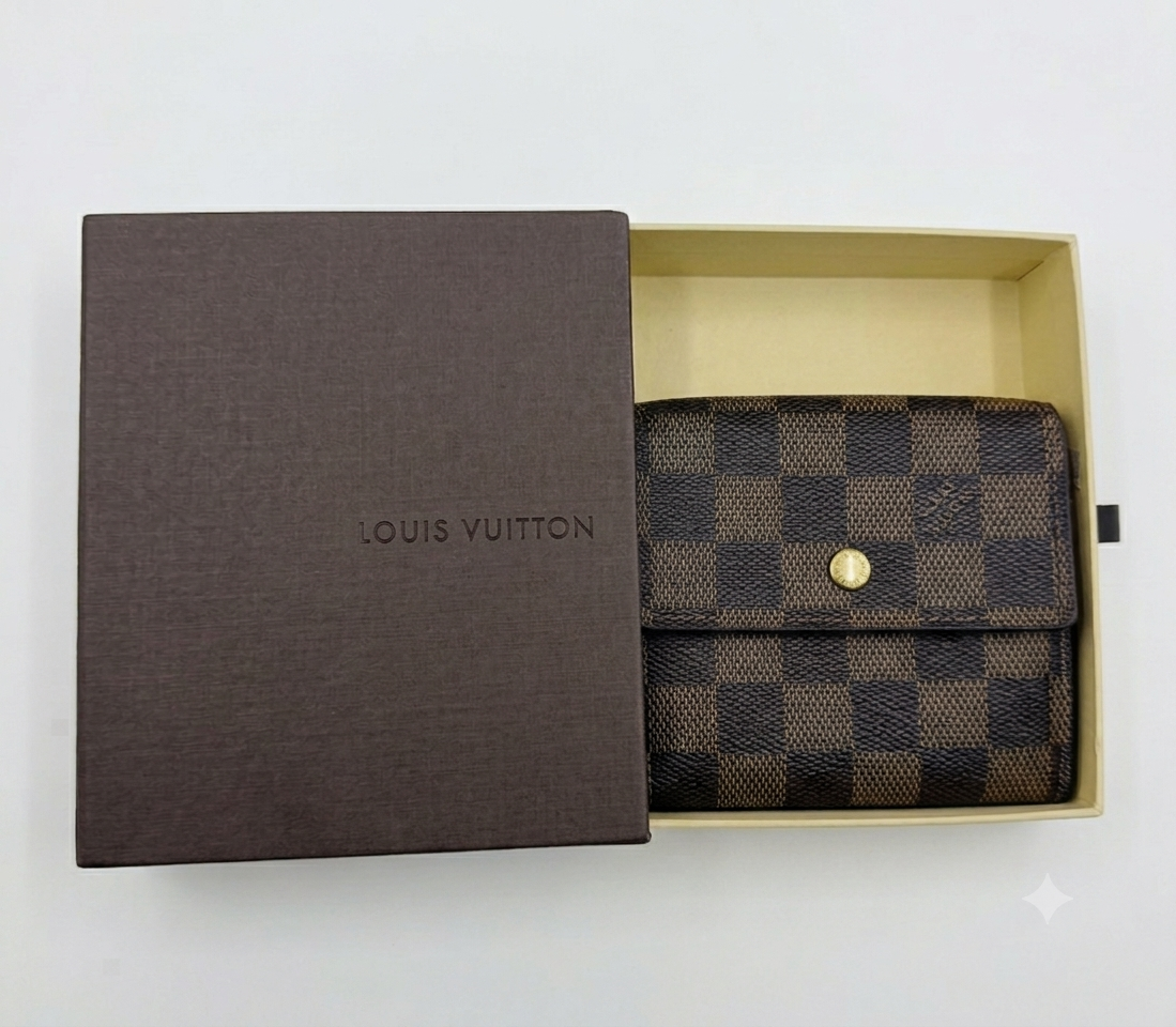 Louis Vuitton Damier Ebene Portefeuille Elise Wallet