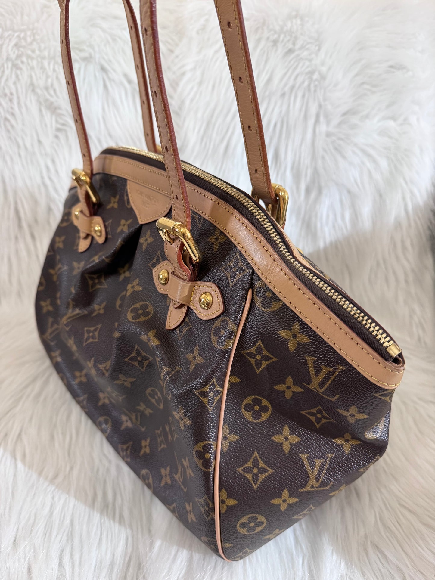 Louis Vuitton Monogram Tivoli GM