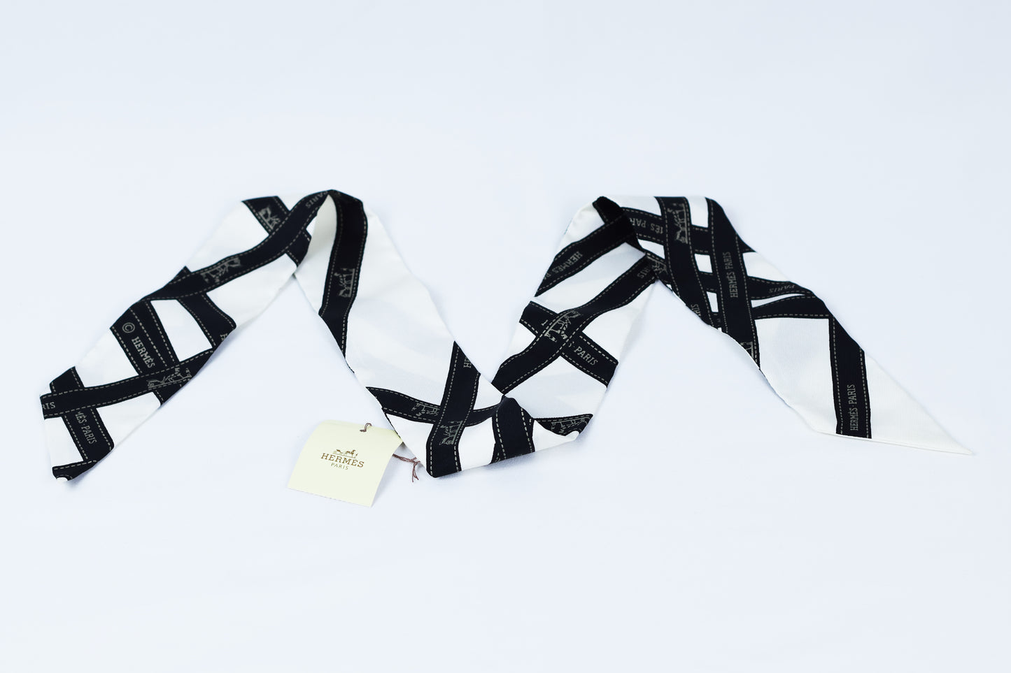 Hermes Twilly black & white